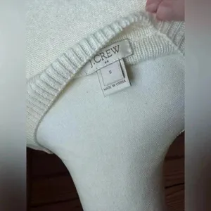 J.crew relaxed merino wool blend crewneck cable cream sweater size small thumbnail 6