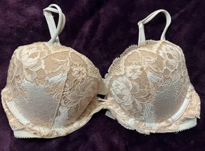 Victoria’s Secret Push-Up thumbnail 1