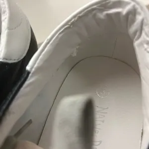 Nature Breeze Cream and Black Lace-Up Sneakers 8. Light peeling thumbnail 6