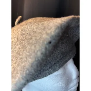 Betmar‎ New York Wool Beret Gray 100% Pure New Wool Hat K512 RN 29219 thumbnail 2