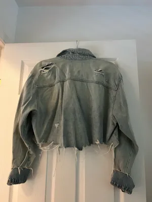 ZARA Jean Jacket Cropped Denim Distressed thumbnail 3