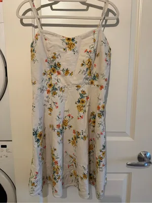 Old Navy White Floral Mini Dress with Yellow & Green Bouquet thumbnail 2