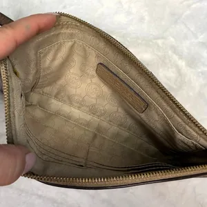 MICHAEL KORS Warm Taupe Large Wristlet with Card Slots thumbnail 3