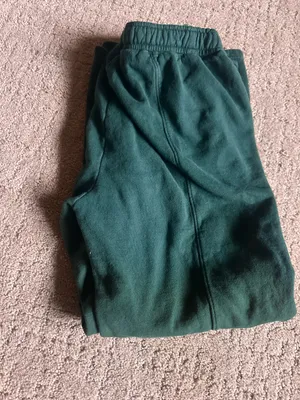Forest green small champion sweatpants  thumbnail 5