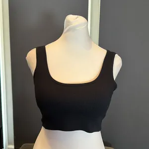 Women’s Black Activewear Set 2 Workout Tops & Leggings Size M NEW thumbnail 5