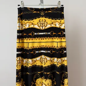 Eva Varro MobWife Baroque Medusa Chain Print Flowy Maxi Skirt XS Black Yellow thumbnail 2