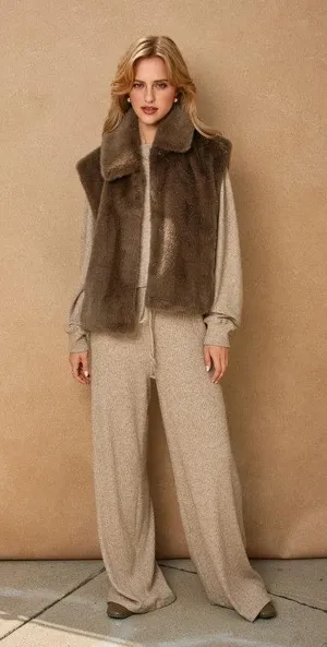 Boutique Vest thumbnail 4