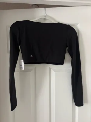 Lululemon Cropped Long Sleeve thumbnail 2