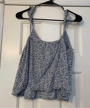 Old navy peplum top thumbnail 3