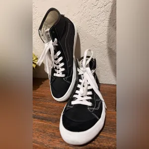 Vans The Lizzie - Black/White MEN'S 9.0 SIZE WOMEN'S 10.5 like new super clean thumbnail 8