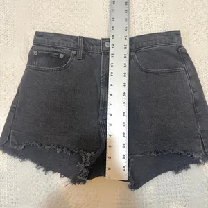 Abercrombie & Fitch 29 8 Curve Love high rise mom short SH 3581 thumbnail 4