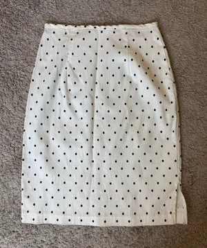Classic White Polka Dot Pencil Skirt / J25 thumbnail 1