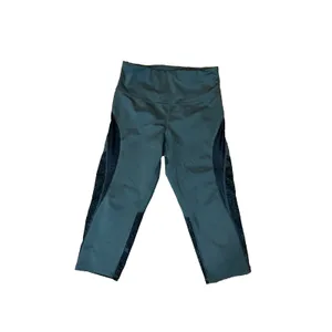 Women Champion Athletic Capri Pants Work-Out Running‎ Size L thumbnail 2