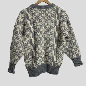 Vintage Eskimo Knitwear Women’s Gray White Wool Winter Pullover Sweater Size M thumbnail 6