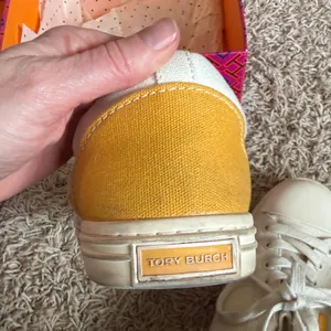 Tory Burch ivory canvas curry yellow classic court shoes Size 8.5 thumbnail 6
