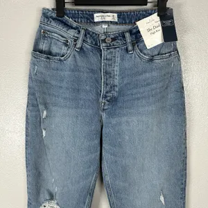 NEW Abercrombie & Fitch Curve Love The‎ Dad High Rise Jeans Distressed 26/2XS thumbnail 2