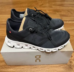 OnCloud X3 AD Women’s Black Athletic Running Shoes thumbnail 1