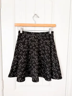 Hot Topic Black Skater Skirt with White Cat Head Print Size XS thumbnail 3