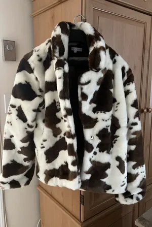 Fuzzy jacket thumbnail 1