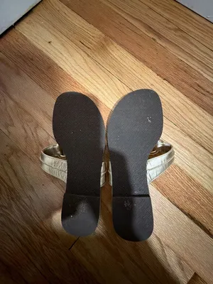 Lilly Pulitzer Mckim Wedge Sandal Gold Metallic size 6 thumbnail 2
