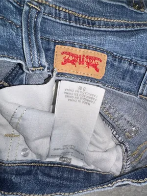 Levi’s 524 Too Superlow Low Rise Jeans Size 0 thumbnail 6
