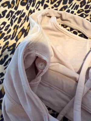 Lululemon Sports Bra Light Pink 6 thumbnail 3