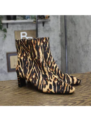 NWT A New Day Womens Tigris Boots Ankle Block Heel 94568626 Tiger Print Brown 7M thumbnail 2