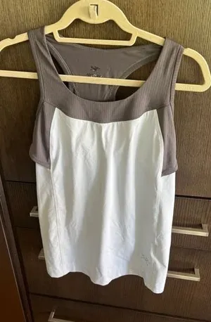 arcteryx woman's tank top size‎ medium thumbnail 1