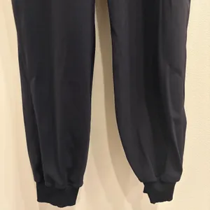 Lululemon Keep Moving Jogger Black Luxtreme Stretch High Rise 4 Travel‎ Commute thumbnail 5