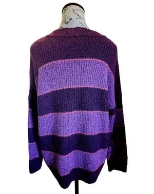 American Eagle Womens Oversized Striped Purple Crew Neck Sweater Size Medium thumbnail 2