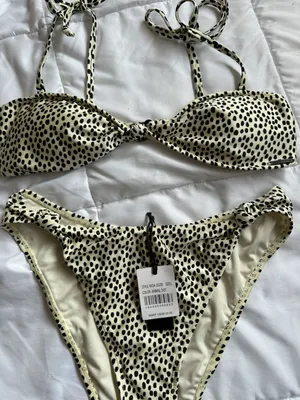 Kendall&kylie Bikini Set thumbnail 4