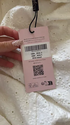 Oh Polly Midi Dress White Farah Broderie Anglaise Halterneck Midaxi Dress in White thumbnail 5