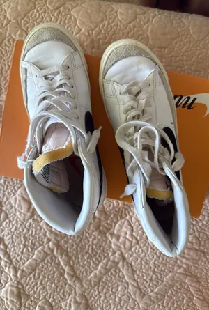 Nike Blazer Sneakers Women’s thumbnail 1