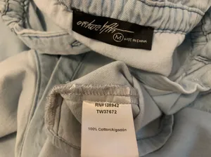 Chambray sleeveless button up top size M Size M thumbnail 8