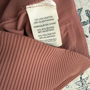 Vuori Ribbed Studio Leggings - Size L thumbnail 8