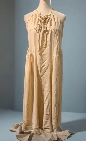 Elegant Cream‎ Halter Neck Dress thumbnail 1
