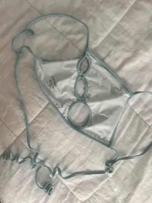 Frankies Bikinis Top thumbnail 3