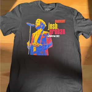 🎤🖤 Josh Groban Harmony Tour 2022 T-Shirt 👕 Black Size M – Concert Merch ✨🔥 thumbnail 1
