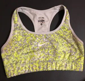 Nike Pro Sports Bra thumbnail 1