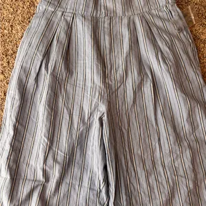 NWOT Urban Outfitters Blue Stripe Cropped High Waist Pants thumbnail 11