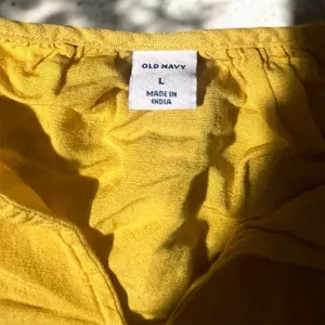 Old Navy Sunflower Yellow Women's Blouse #364 thumbnail 3