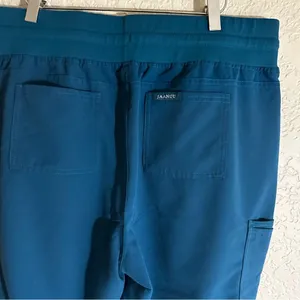 Jaanuu‎ Women's 13 Pocket Teal Scrub Jogger Sz XLP Antimicrobial thumbnail 5