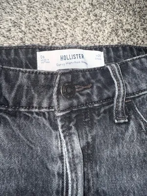 Hollister Curvy High-Rise Baggy Jeans Black Wash Size 0 Short thumbnail 3
