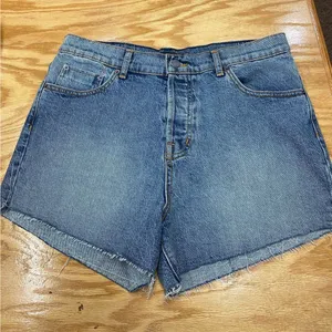 Modern American size 31 East side high short in Alabama thumbnail 1