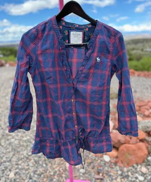 Y2K Abercrombie & Fitch Plaid Ruffle Peplum Tunic Top M Navy Red Floral thumbnail 1