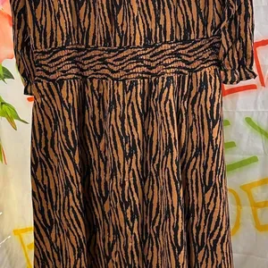 S110 Hayden LA tiger print dress Size XL thumbnail 4