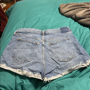 Abercrombie & Fitch Light Wash Denim Cutoff Shorts thumbnail 3