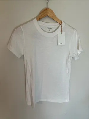 NWT Quince 100% Organic Cotton Slub Crewneck Tee white extra small thumbnail 2