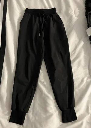 Urban Outfitters Joggers thumbnail 1