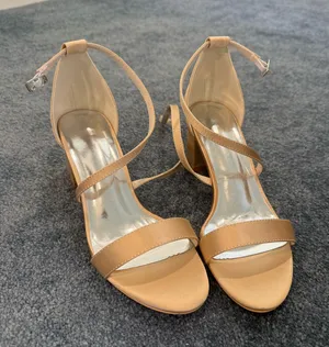 Gold Heels Size EU 38 thumbnail 1
